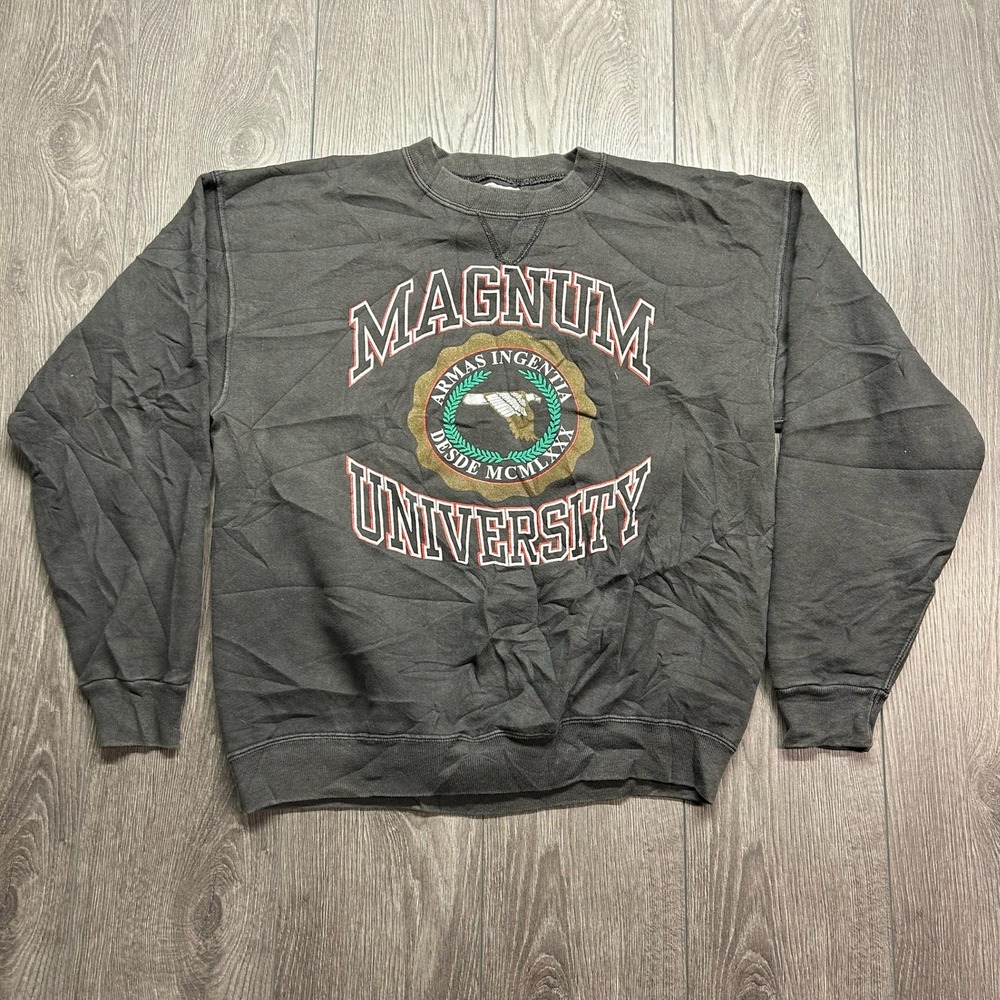 Vintage Magnum University Sweatshirt Faded Black Large Made in USA Santee HVYWT